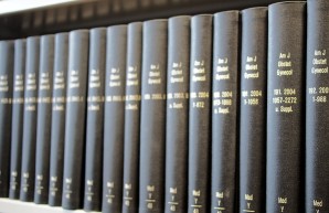 Bücher im Regal
