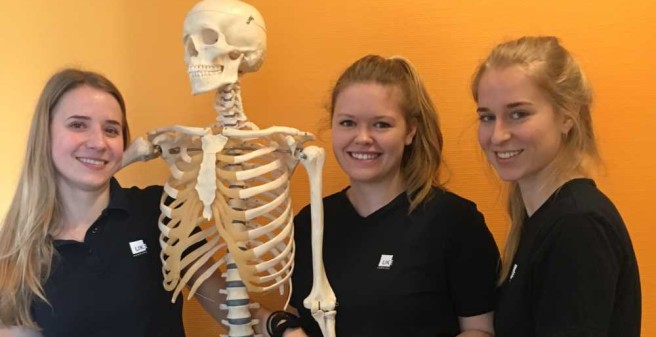 Studentinnen des Studiengangs Physiotherapie DUAL an der ABK