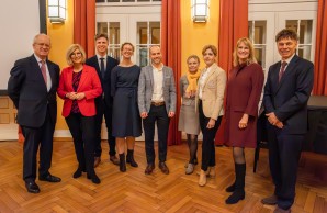 Vorstand und Gewinner:innen der UKE-Stiftung 2025