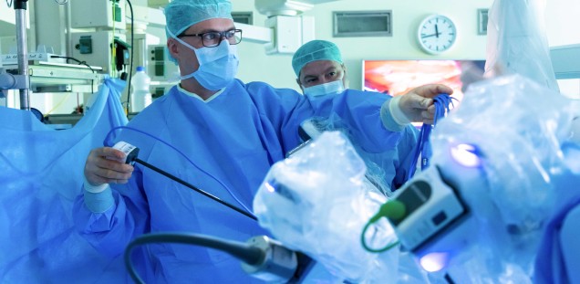 Wo befinden sich versteckte Krebszellen? In der Martini-Klinik wird der Tumor, wenn es zu einem Rückfall kommt, per Gamma-sonde hörbar gemacht.