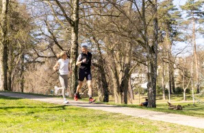 Läuft wieder Knie Athleticum