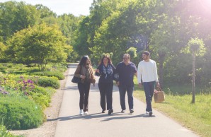 Shadi Ant mit ihrer Familie im Norderstedter Stadtpark