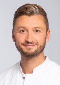 Niklas Henze-Senn