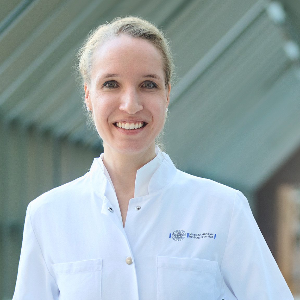 Portrait Prof. Dr. Christina Magnussen