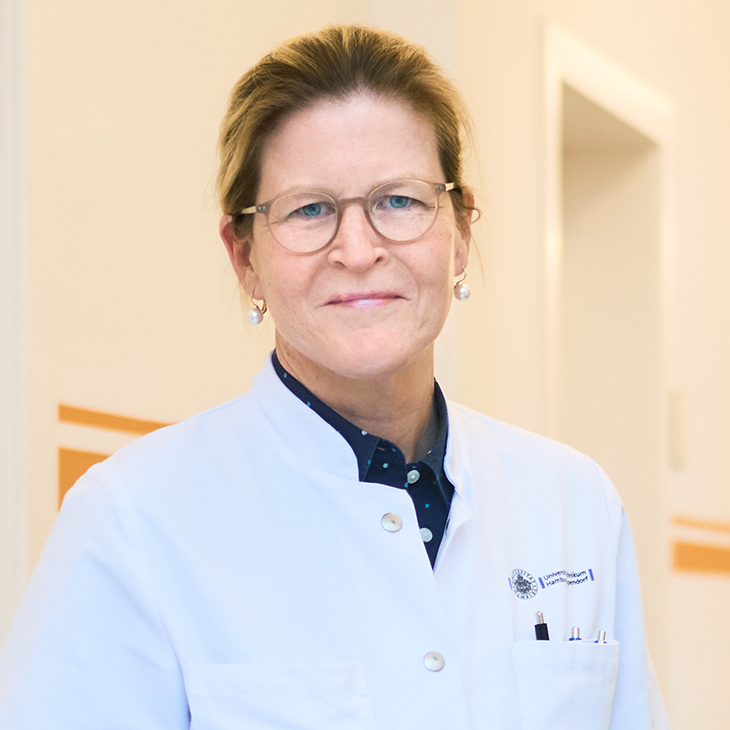 Portrait Prof. Dr. Cordula Petersen