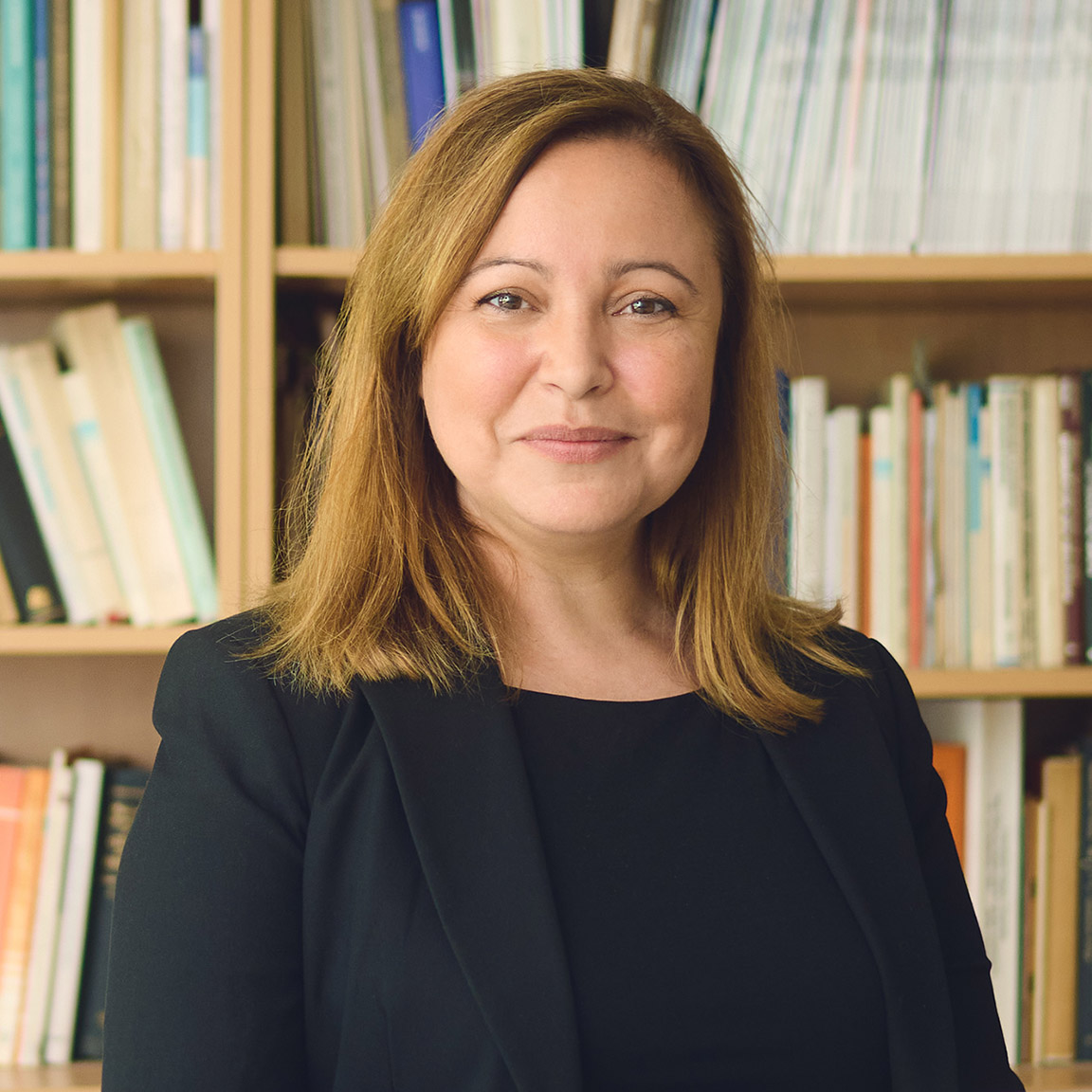 Portrait Prof. Dr. Cristina E. Molina