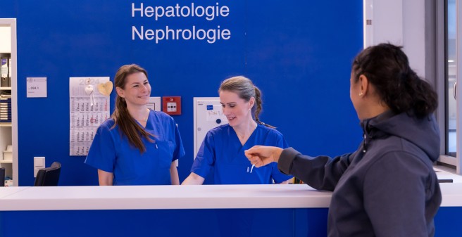 Unsere Expert:innen bieten ausgewählte Behandlungen auch ambulant an