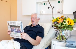 Mit dem digitalen Lesezirkel „sharemagazines“ stehen Ihnen während Ihres Aufenthalts im UKE über 500 Zeitungen und Magazine kostenlos zur Verfügung